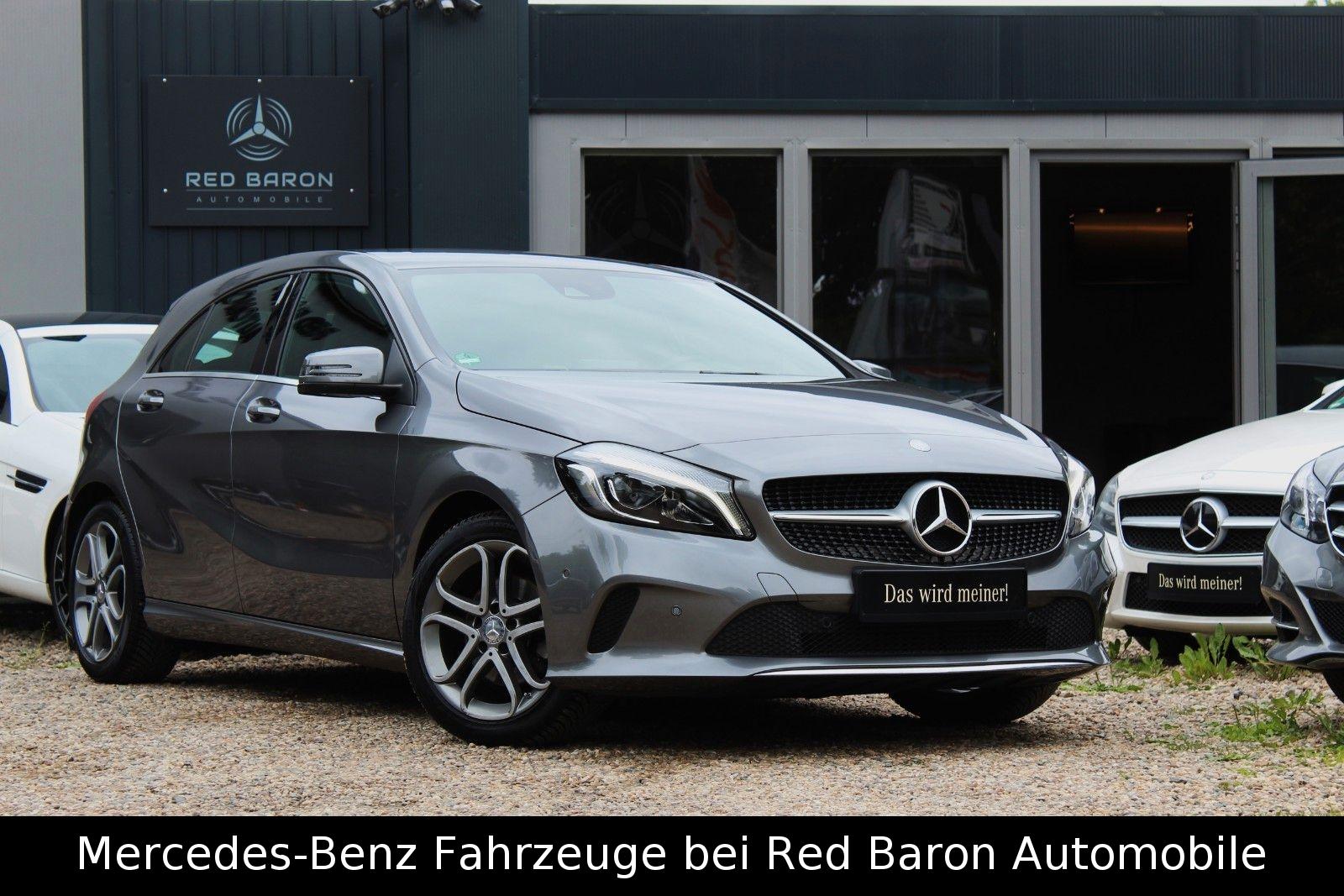 Mercedes-Benz A 180 Urban 7-G LED PDC LEDER SPORTSITZE NAVIGAT