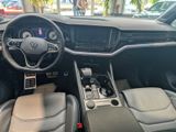 Volkswagen Touareg 3.0 V6 TDI 4Moti DPF Aut. R-Line 1.Hand - Volkswagen Touareg in Mannheim
