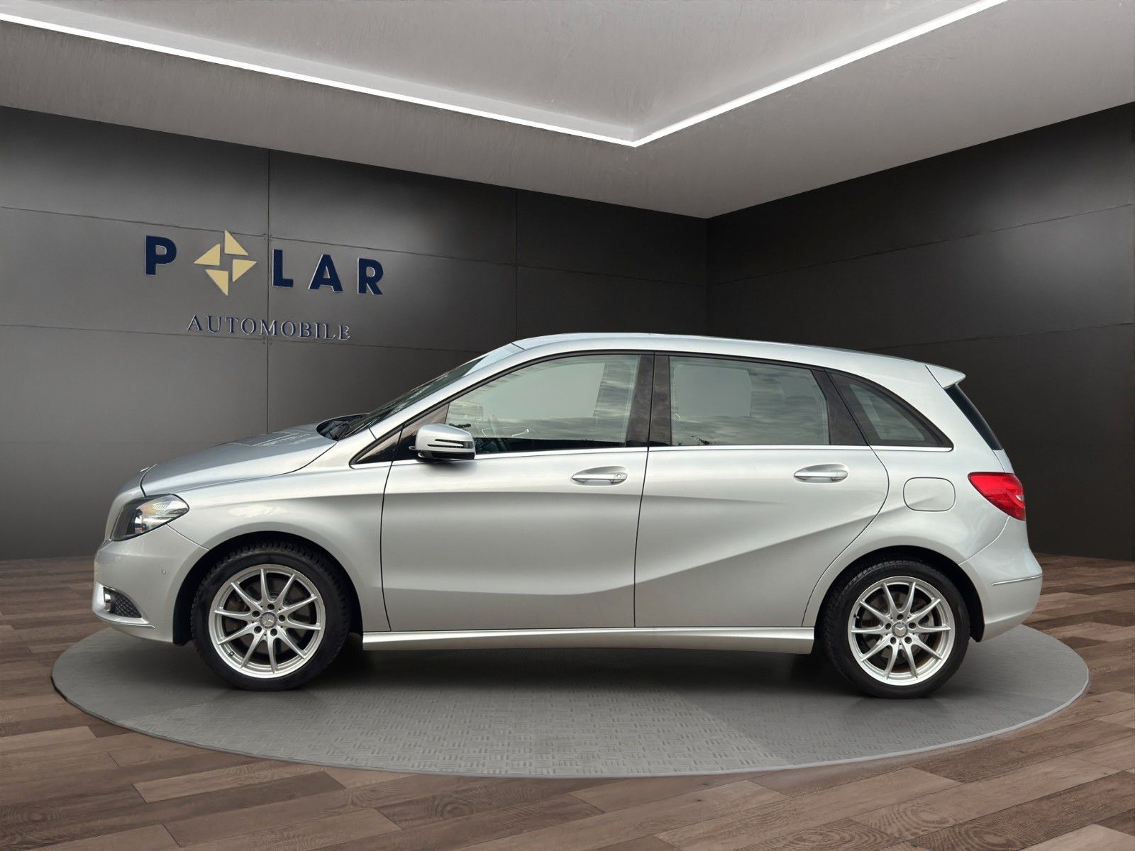 Fahrzeugabbildung Mercedes-Benz B 250 *1.Hand*Tempomat*Kamera*AHK*Sitzheizung