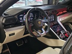 Fahrzeugabbildung Lamborghini Urus (BANG&OLUF/3D-CAM/PANO/MASSAGE/2xTV/STYLE
