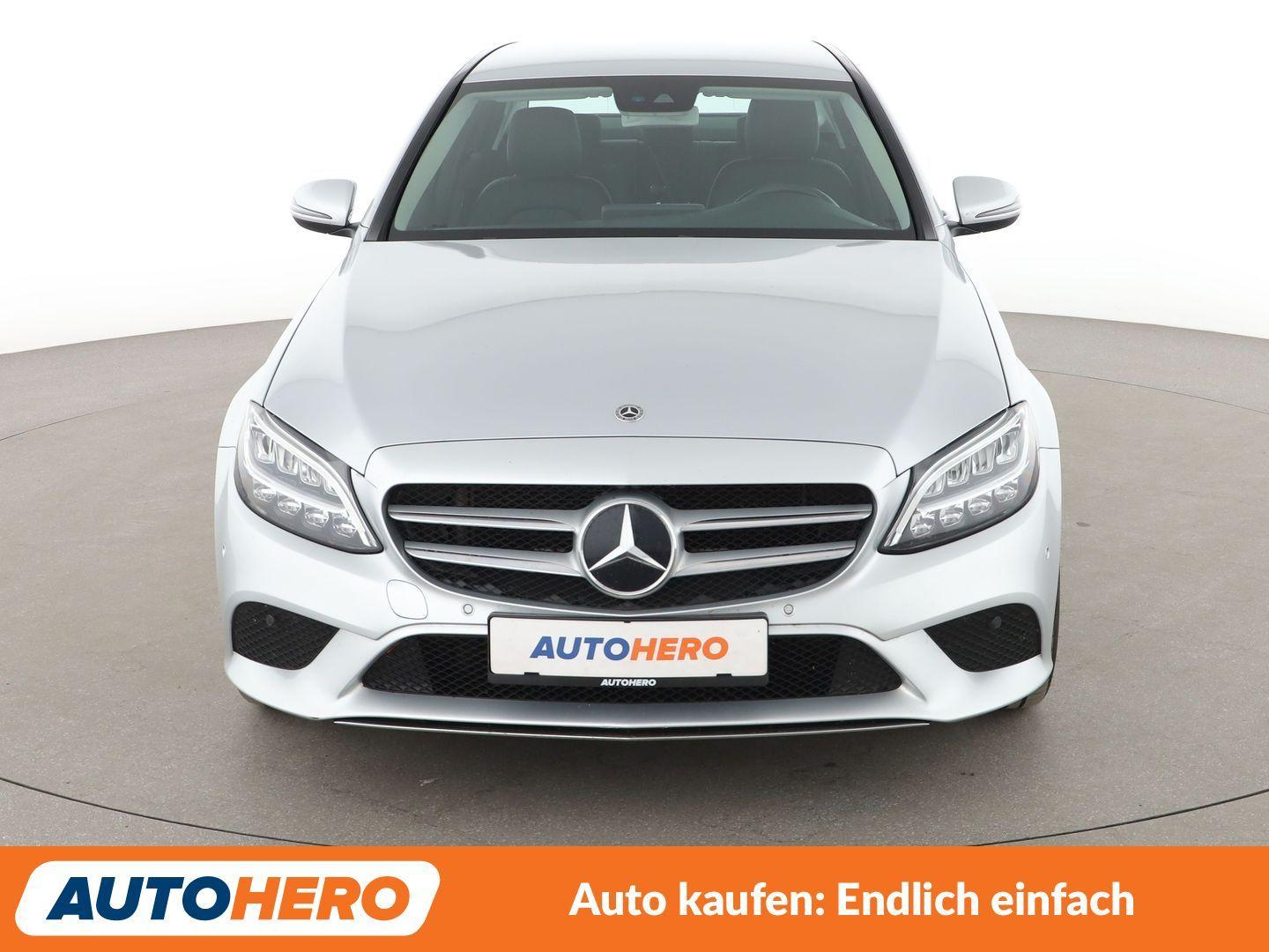 Mercedes-Benz C 180 CGI Avantgarde*LED*NAVI*TEMPO*CAM*PDC*SHZ*