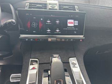 DS Automobiles DS 7 BlueHDI Performance Line + Matrix
