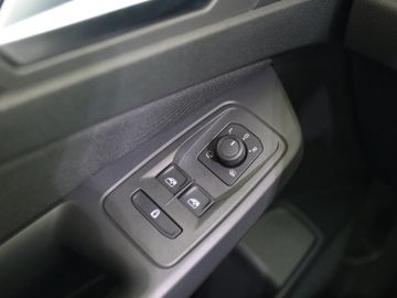 Volkswagen Caddy 1.5TSI DSG DARK LABEL LED PANO NAV STANDHZ