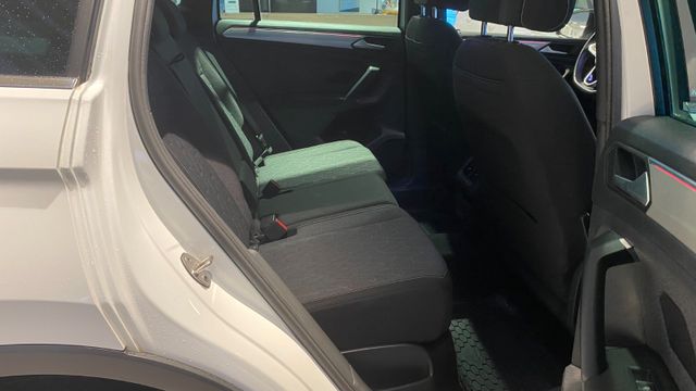 VW Tiguan (Bild 12 von(16)