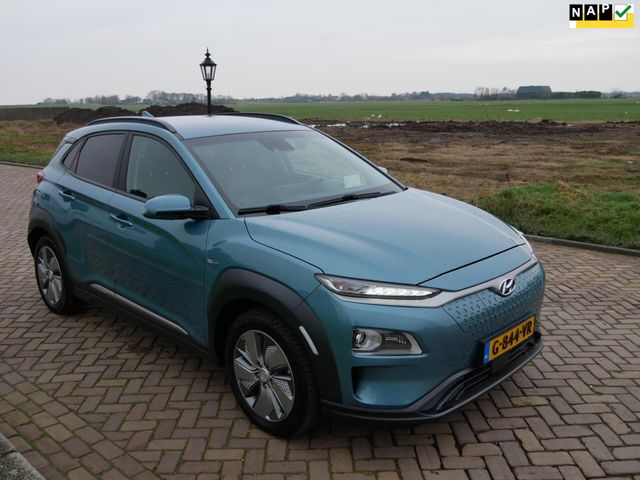 Hyundai Kona EV Premium 64 kWh * 13999 NETTO *