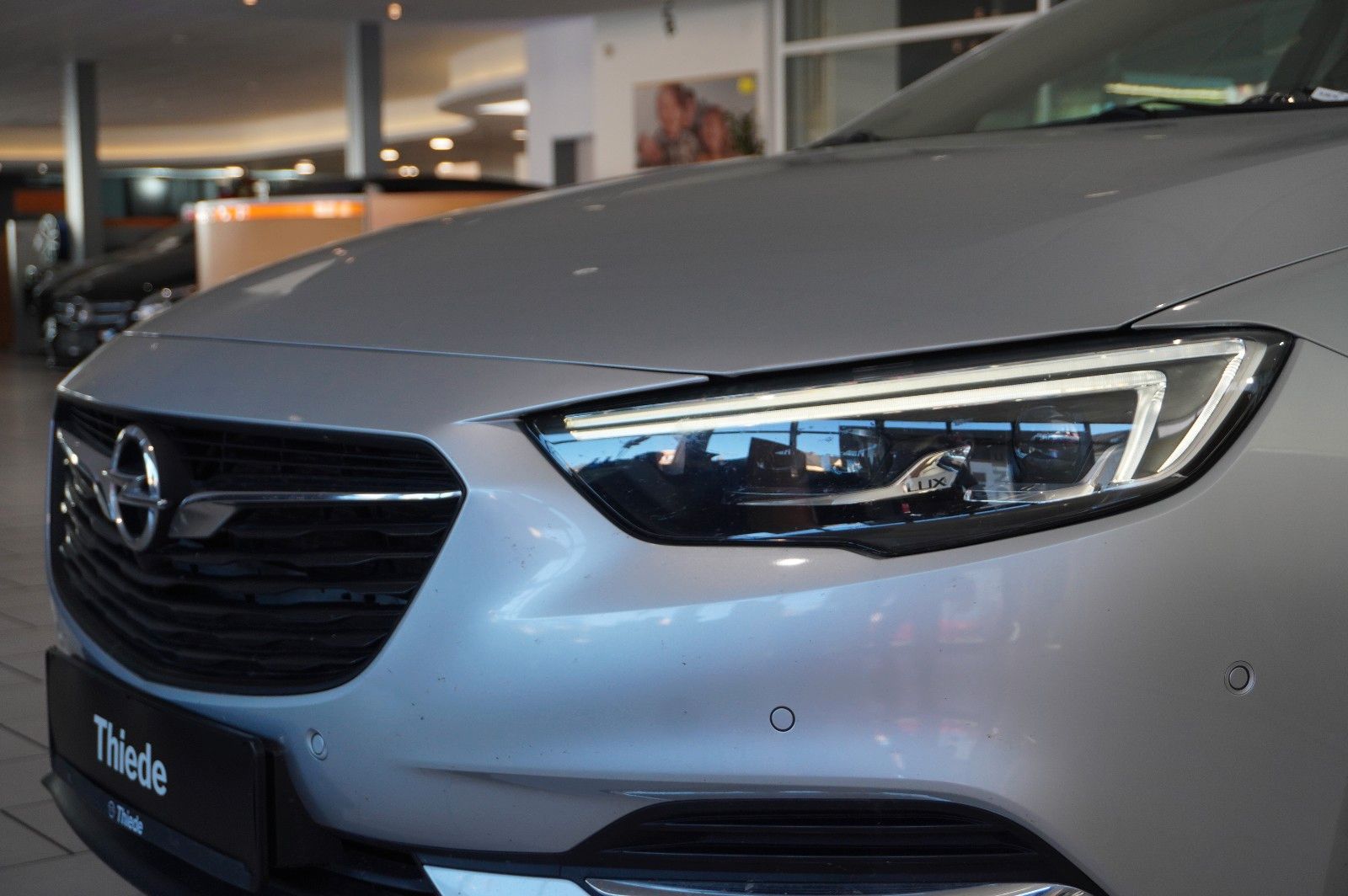 Fahrzeugabbildung Opel Insignia B ST 1.5T DYNAMIC NAVI/MATRIX/KAMERA/SH
