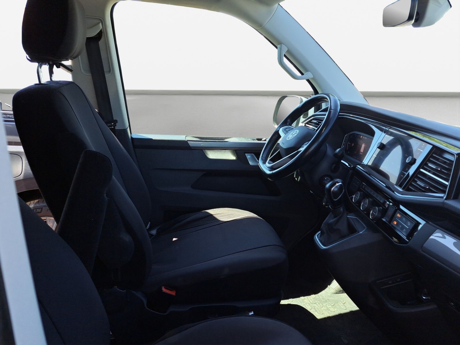 Volkswagen T6.1 Multivan Highline 2.0 TDI Stand RFK LED ACC foto 3