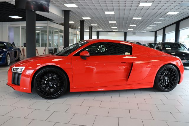 Fahrzeugabbildung Audi R8 Coupe 5.2 FSI quattro B&O|LED|KAMERA|NAVI|SHZ