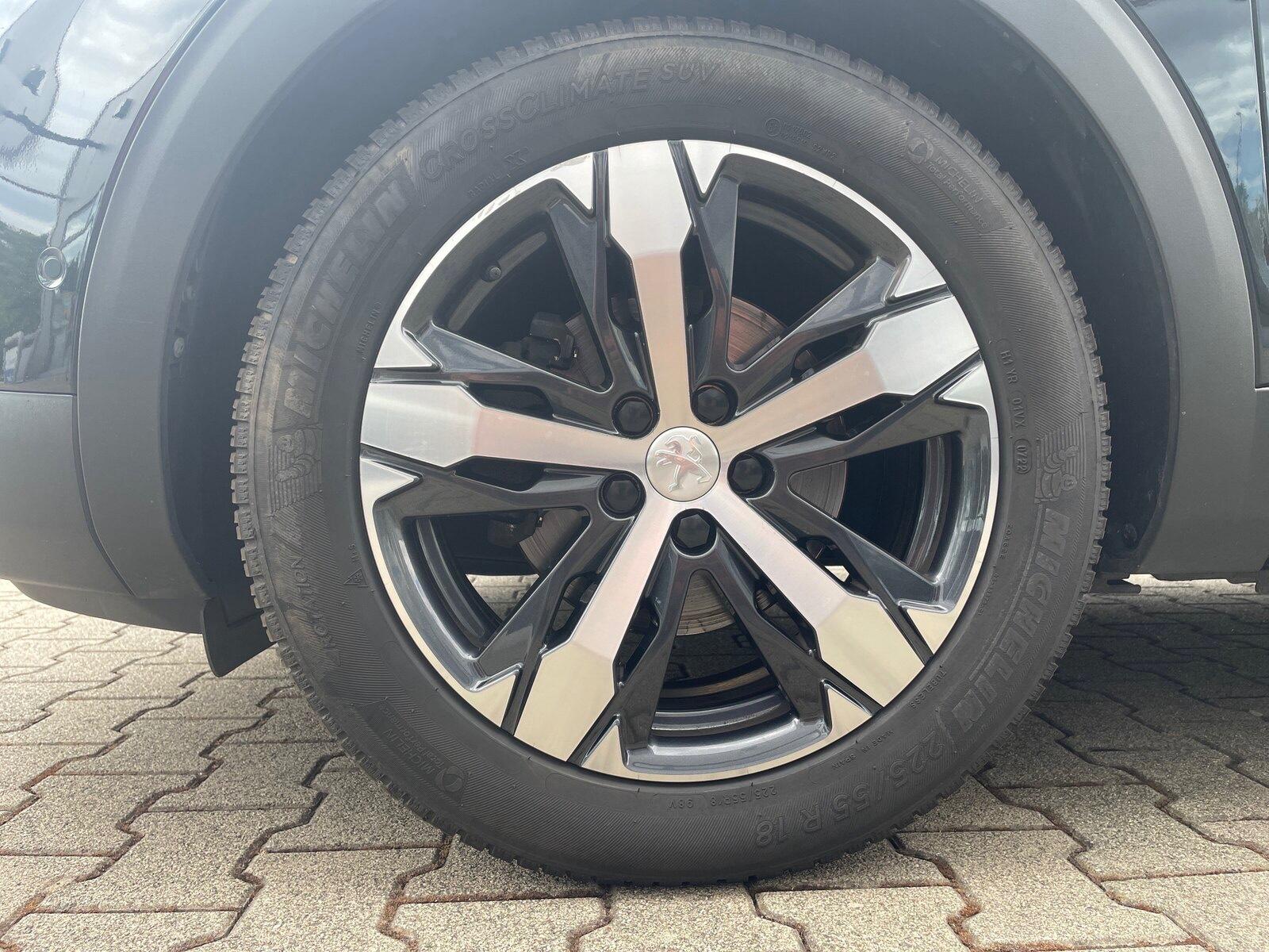 Peugeot 3008 BlueHDi 180 Stop & Start EAT8 Allure *AHK*