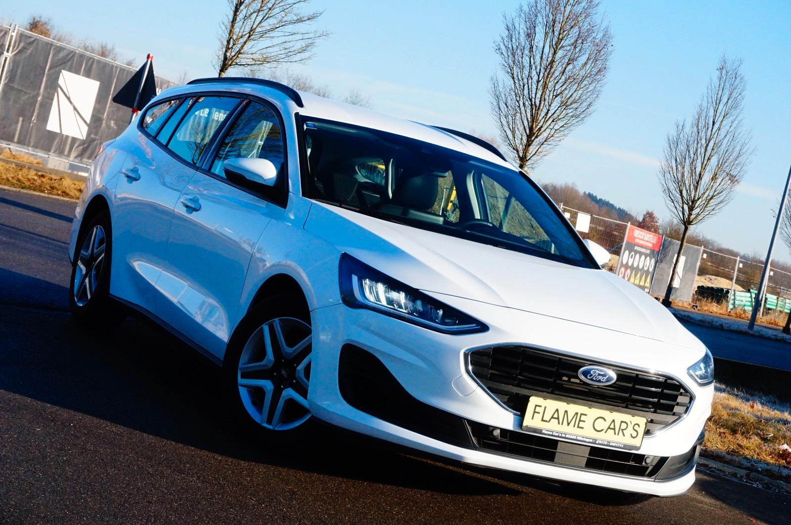 Ford Focus Cool & Connect*LED*NAVI*1-Hand*VIRTUAL*PDC