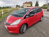 Honda HONDA JAZZ im Rot / 8 Fach Bereift - Honda Jazz in Wuppertal