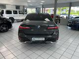 BMW 740 d xDrive M-Sport PANO-SKY*THEATRE*B&W*STHZG* - BMW 740 Gebrauchtwagen