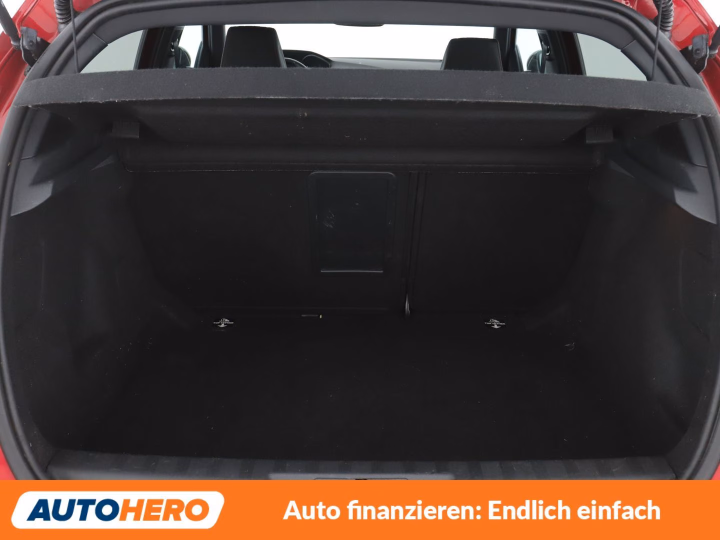 Peugeot 308 1.6 GTi Aut*NAVI*LED*TEMPO*CAM*PDC*SHZ* 