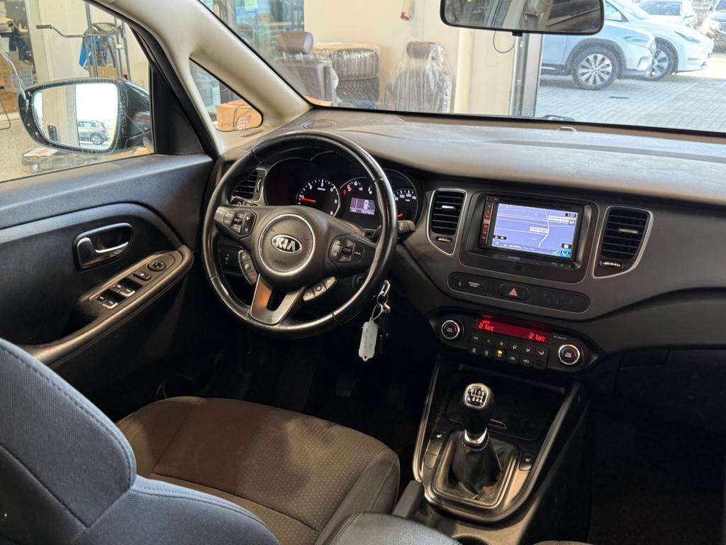Kia Carens