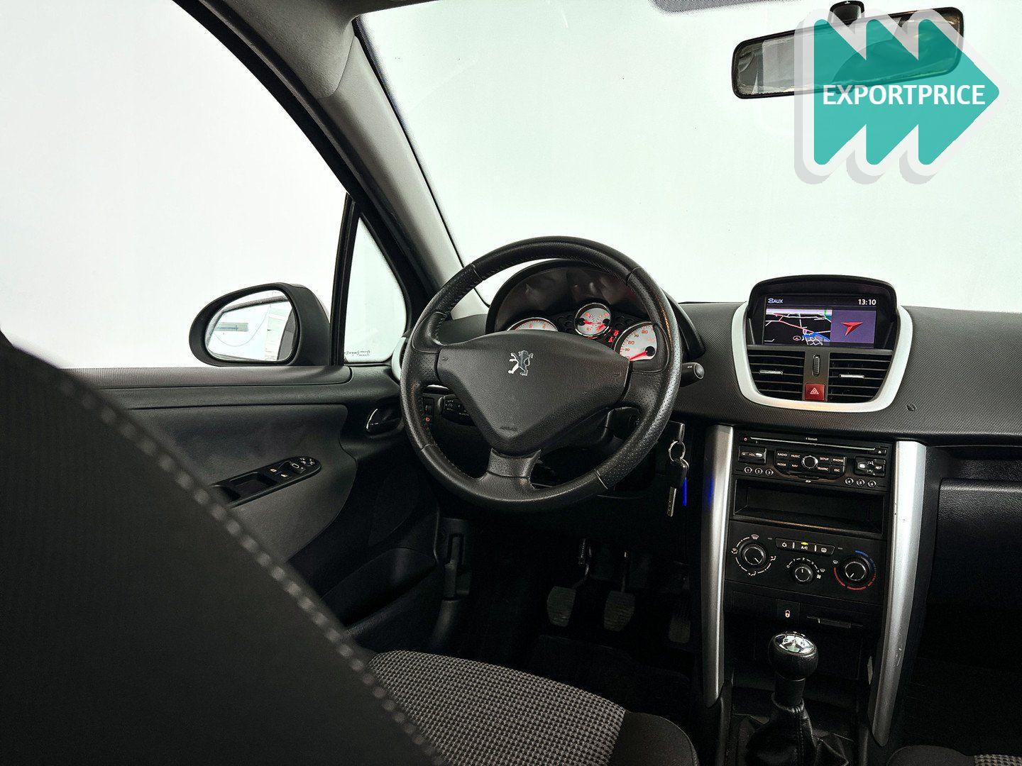 Peugeot 207 2009 — interior