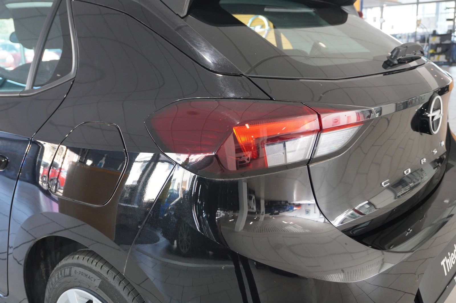 Fahrzeugabbildung Opel Corsa F 1.2 FACELIFT NAVI/LED/KAMERA/VIRTU./DAB+