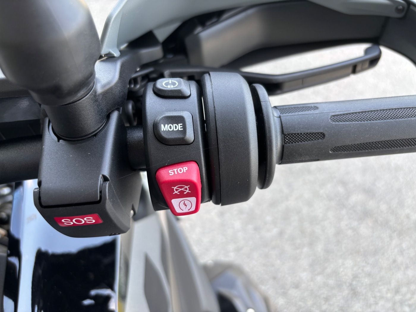 Fahrzeugabbildung BMW R 1300 GS Triple Black 3 Pakete ASA