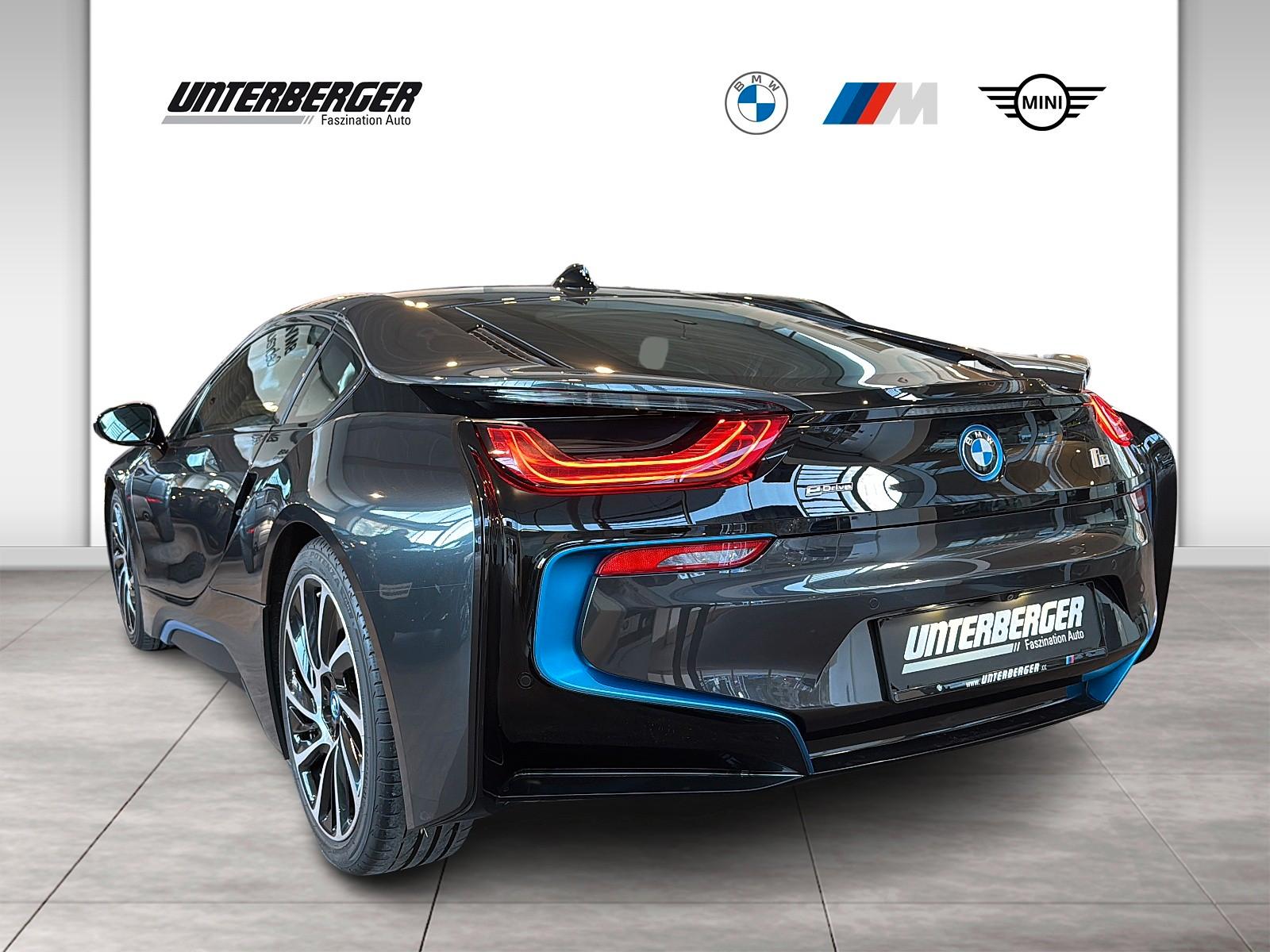 BMW i8 Coupe
