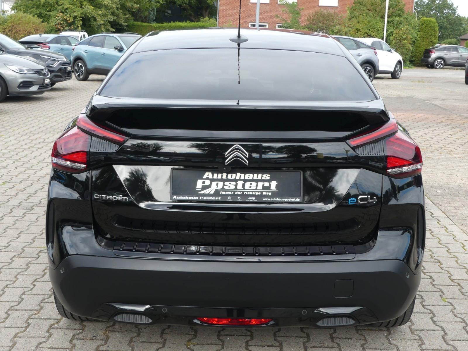 Citroën ë-C4 Shine 136 inkl. Winterkompletträder