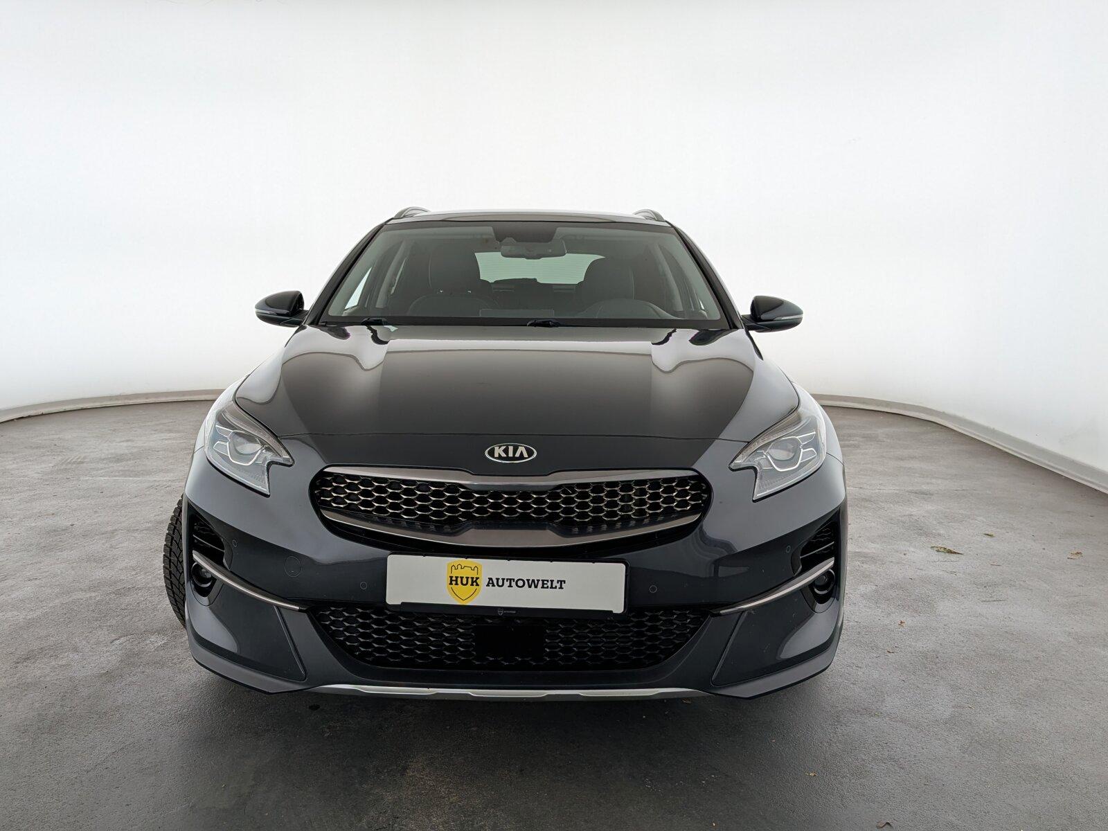Kia Xceed 1.4 T-GDI Platinum LED+NAVI+PANO+SHZ+RFK+