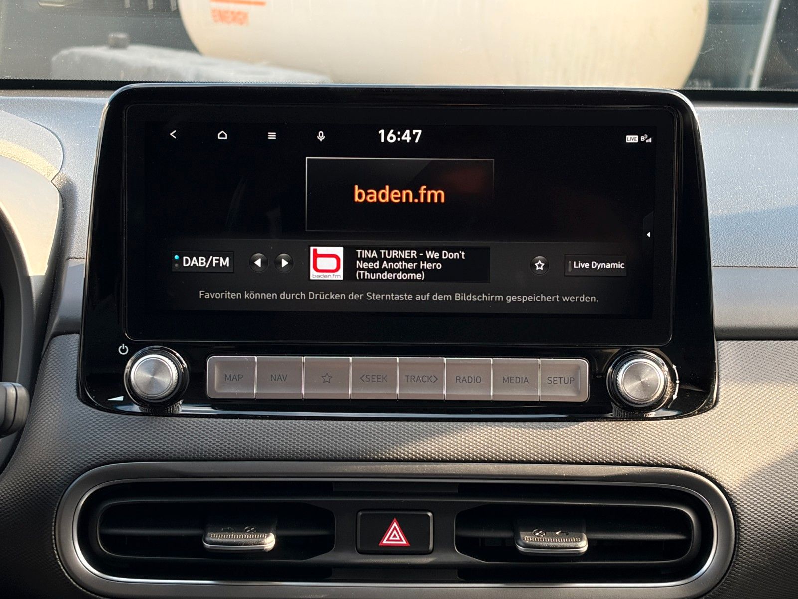 Fahrzeugabbildung Hyundai KONA E Edition 30+ Wärmepumpe CarPlay KRELL LHZ