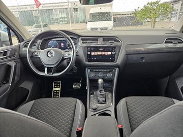Volkswagen Tiguan - 9