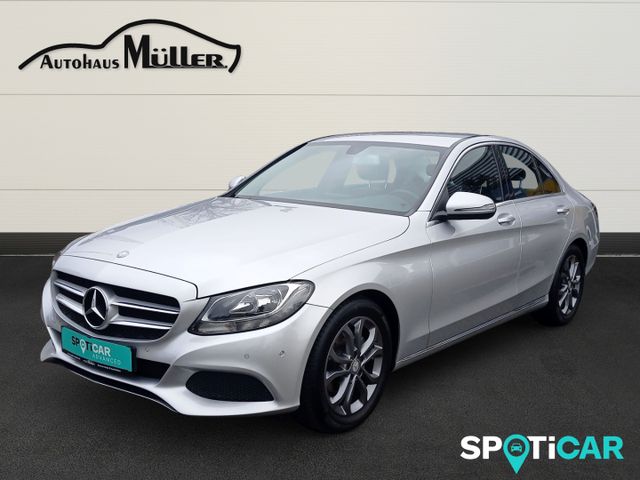 Mercedes-Benz C 180 CGI AHK-klappbarSitzheizung Ambientebeleuc