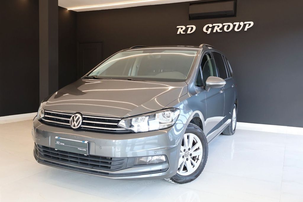Image of Volkswagen Touran