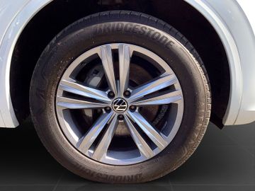 Volkswagen Touareg - 7