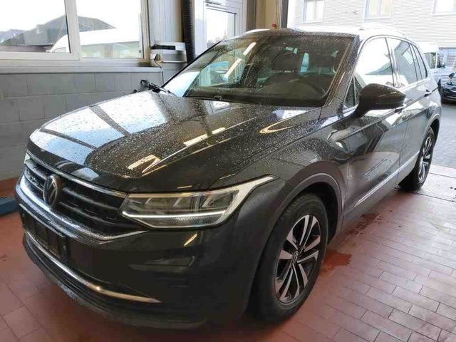 Volkswagen Tiguan 1.5 TSI United*NAVI*AHK*LED*CARPLAY*