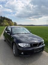 BMW 118i - schwarz 129 PS Sportfahrwerk TÜV - BMW 118 aus 2005: 118i