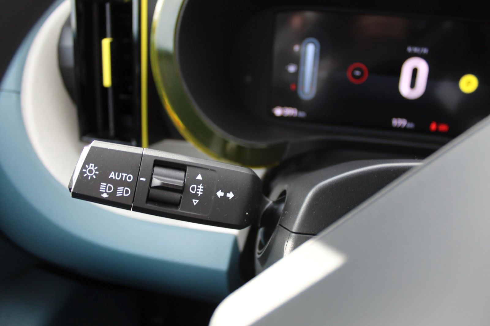 Fahrzeugabbildung Fiat Grande Panda Icon*48V*CarPlay, PDC*Klima*LED