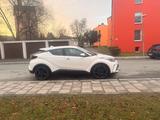 Toyota C-HR 1.8 Hybrid Business Edition | ... - Toyota C-HR: Business Edition