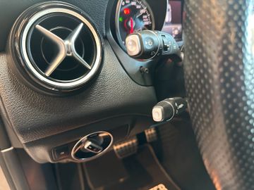 MYAUTOCENTER – Gebraucht- und Jahreswagen mit Werkstattservice in Pfaffenhofen Mercedes-Benz CLA 200 Shooting Brake *LED*NAVI*KAMERA*