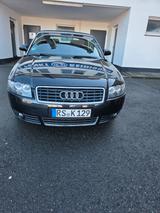 Audi A4 2.4 multitronic Cabriolet - - Audi A4 aus 2004: Cabrio