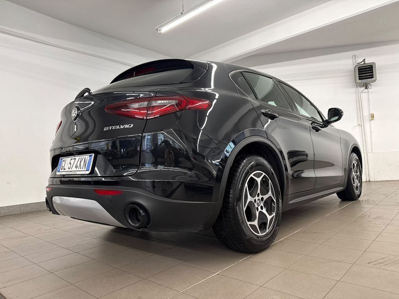 Alfa Romeo Stelvio 2.2 TD 190 CV Super Business  imagem 3