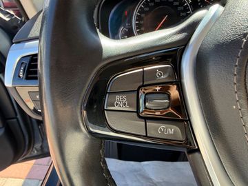 BMW 520 - 12