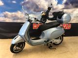 Vespa Primavera 50 S  45 km/h  nur 843 km Top-Case - Vespa Motorräder in Lübeck