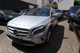 Mercedes-Benz GLA 200 Style Panorama Bi-Xenon Kamera - silberne Mercedes-Benz GLA-Klasse