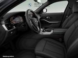 BMW 318i Touring Advantage Navi LED Klima PDC Sitzhz - silberne BMW 318
