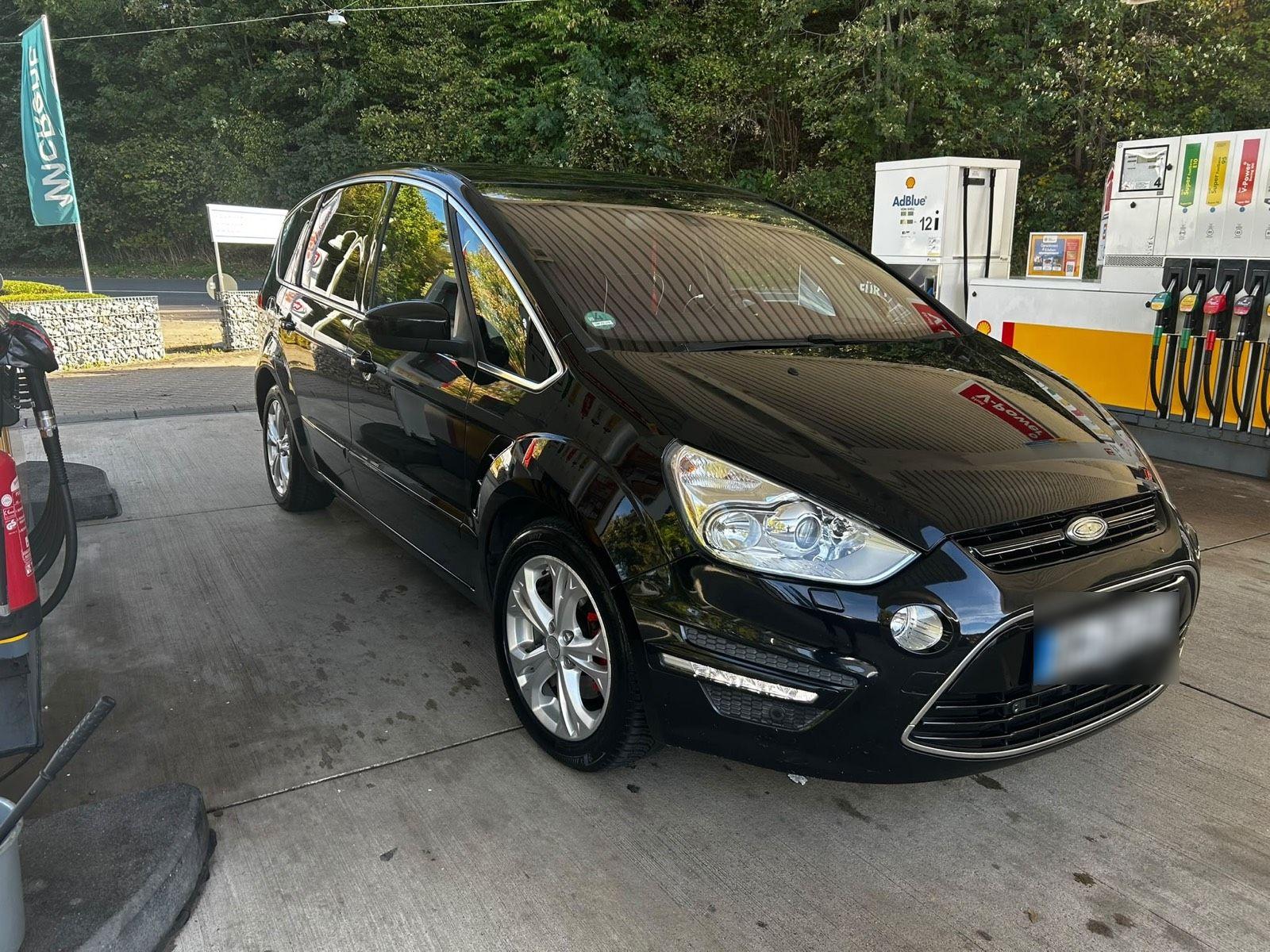 Ford S-MAX 2011 — photo 9