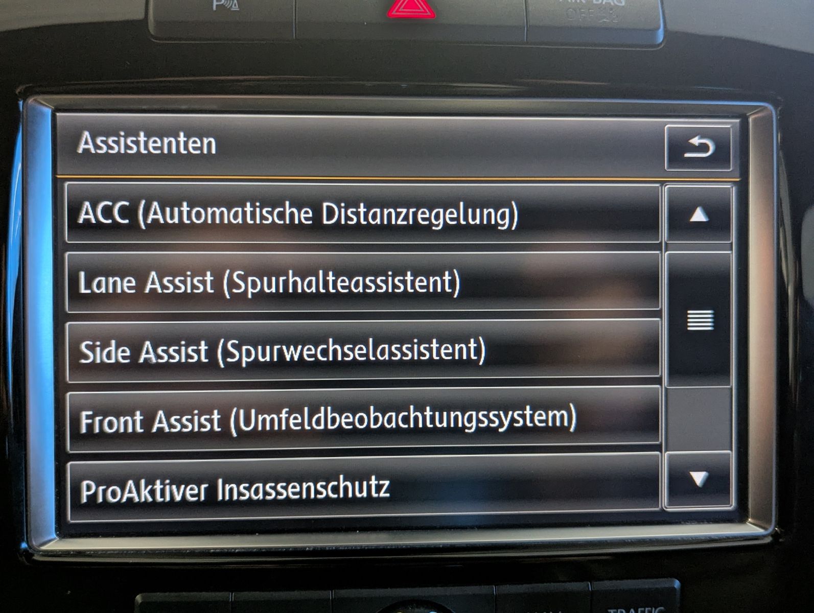 VW Touareg V6 3.0TDI Luft Leder AHK ACC Cam 20" - Image 31