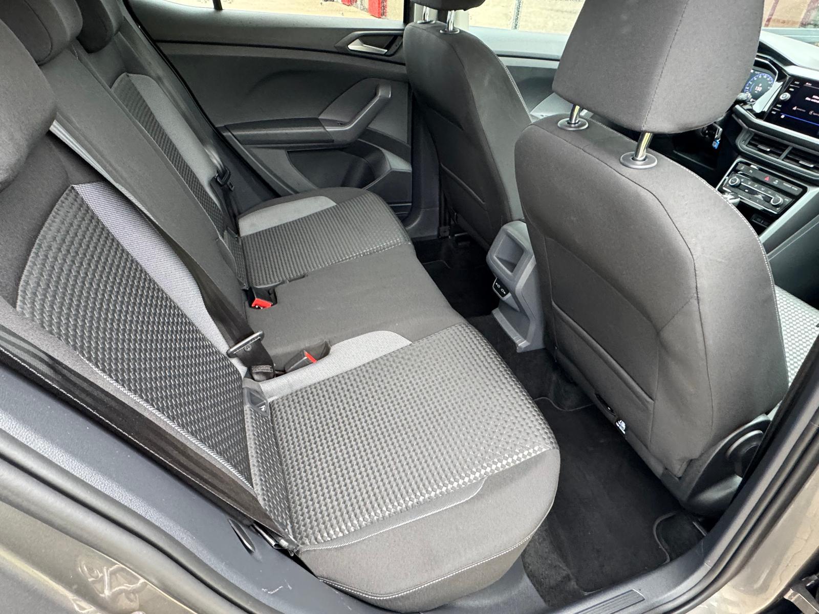 Volkswagen T-Cross 1.0 TSI DSG*R-LINE*LED*ACC*SHZ*CarPlay