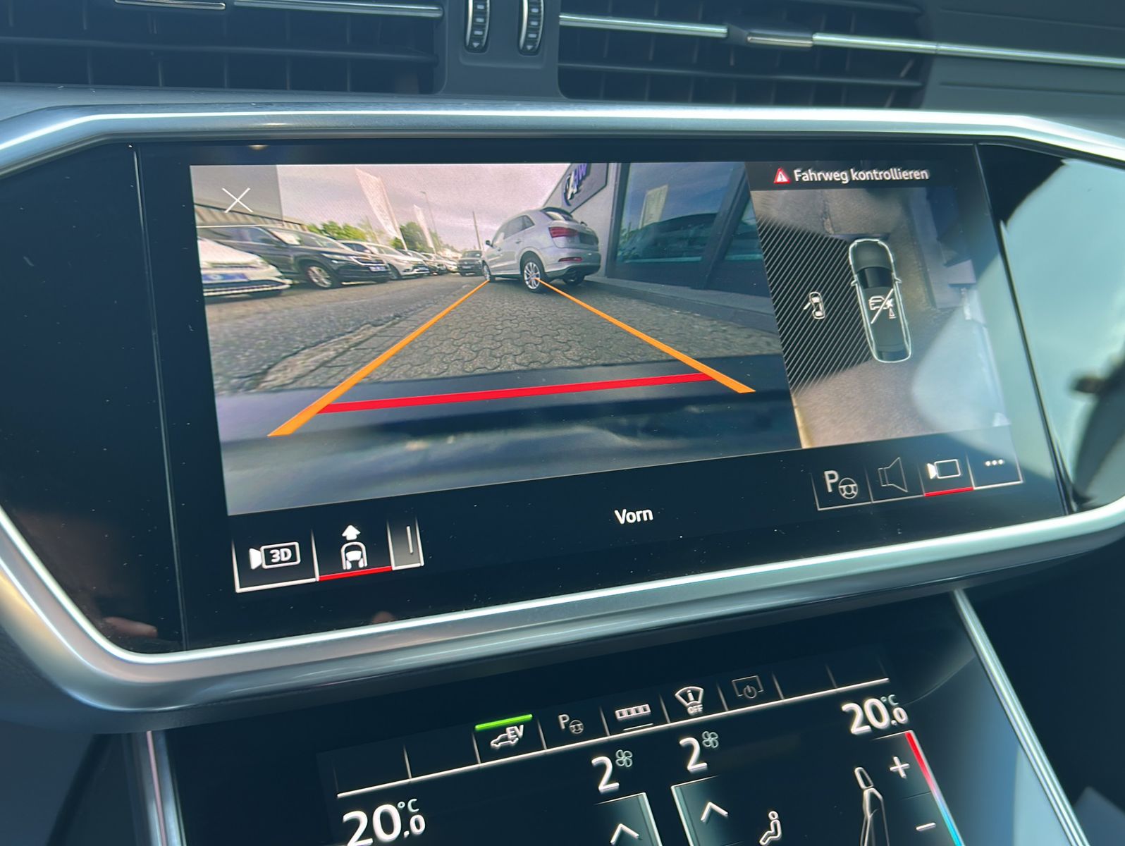 Fahrzeugabbildung Audi A6 55 TFSI e quattro S-Line Sport