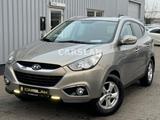 Hyundai TUCSON STYLE AWD T.LEDR+AHK+SHZ+PDC+KEYLES+EURO5 - Hyundai TUCSON in Ludwigshafen