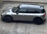 MINI Cooper Clubman  - graue Mini Clubman Serie
