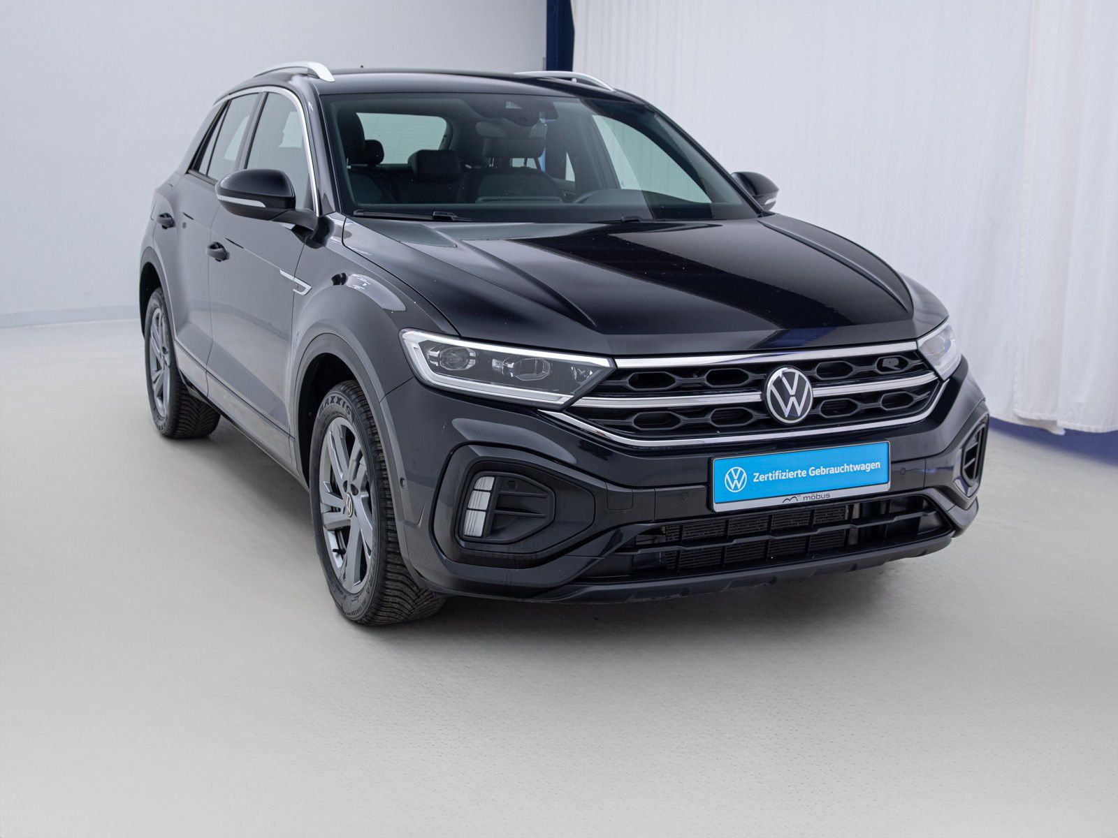Volkswagen T-Roc 2.0 TDI R-Line DSG NAV LED APP ACC LANE VC foto 4