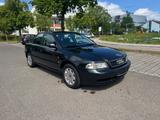 Audi A4 1.6*8 Fachbereift*TÜV April 2028*Radio* - Audi A4 mit Benzin-Antrieb: Limousine, 1.8