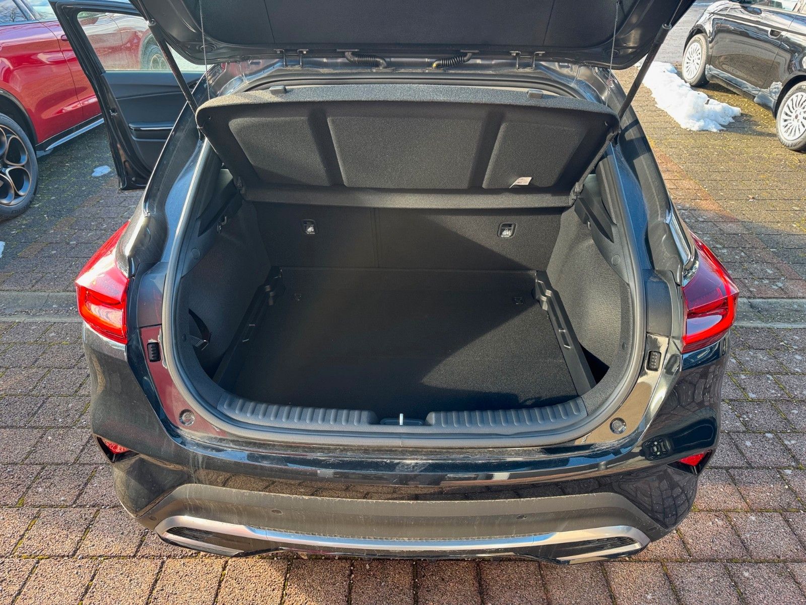 Fahrzeugabbildung Kia XCeed Vision Rückfahrkamera LED Klimaauto