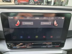 Fahrzeugabbildung Seat Leon 1.5 eTSI FR DSG VOLL-LED NAVI KAMERA